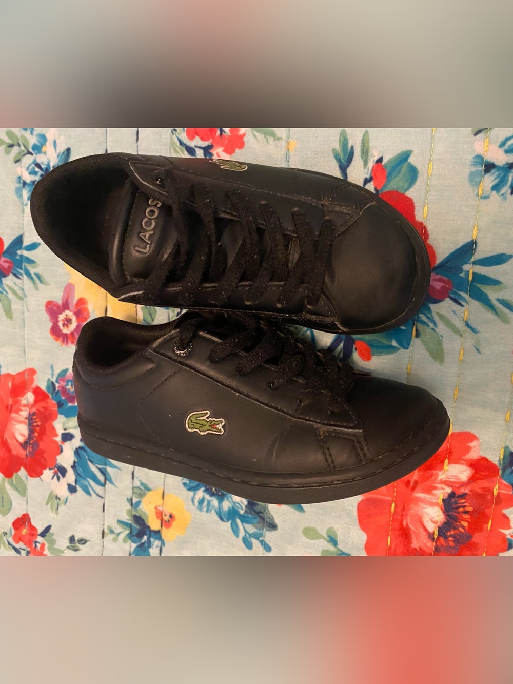 Lacoste Black Low-Top Sneakers with Green Croc Emblem
